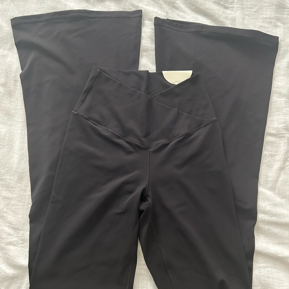 Aerie Black High-Rise Flare Leggings